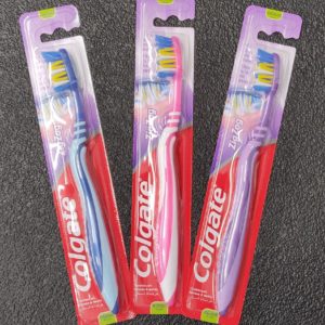Colgate Zig Zag medium toothbrush